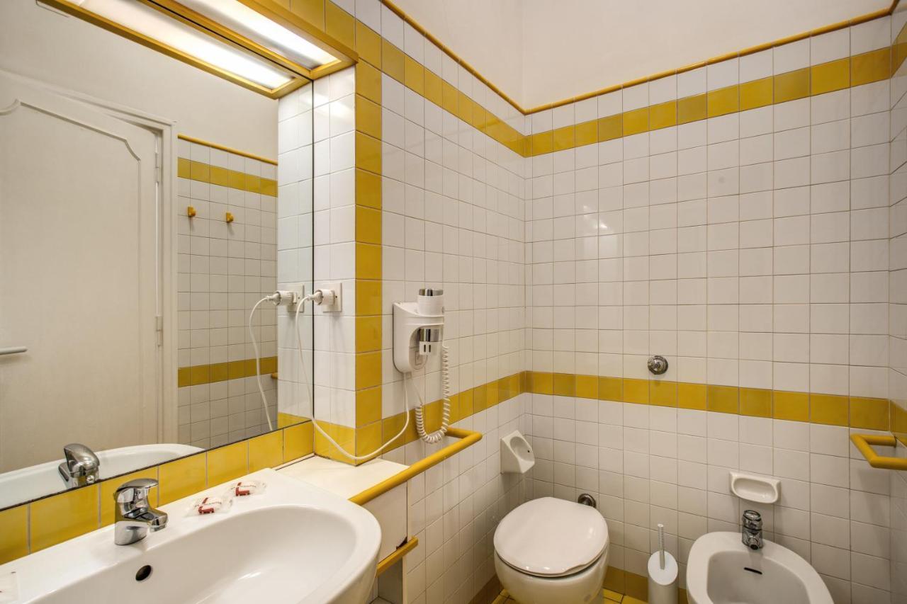 Family Room In Via Del Corso Central Рим Екстер'єр фото