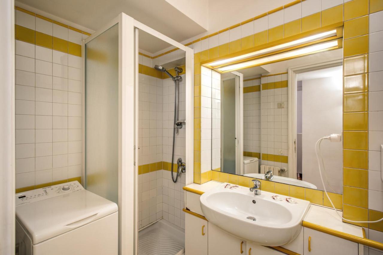 Family Room In Via Del Corso Central Рим Екстер'єр фото