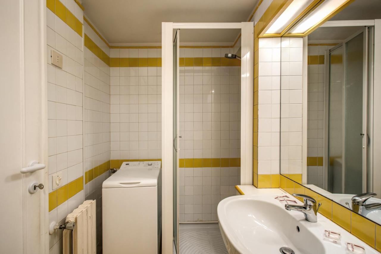 Family Room In Via Del Corso Central Рим Екстер'єр фото